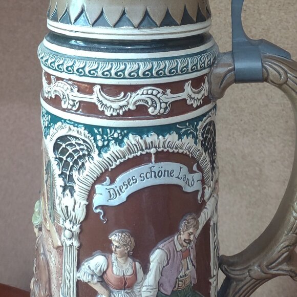 Vintage A.J. Thewalt Stein "Zither Player" - Picture 10 of 15